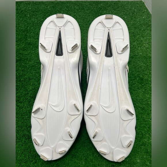 RARE! Size 11 - Jordan 4 Retro Metal Baseball Cleats - 807710-110 - Picture 10 of 15